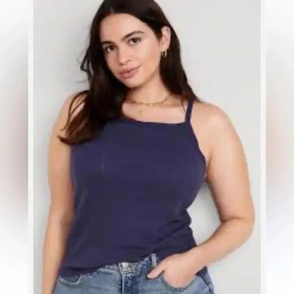 Old Navy Women's Scallop-Trimmed Pointelle-Knit Cami Top - Picture 1 of 4